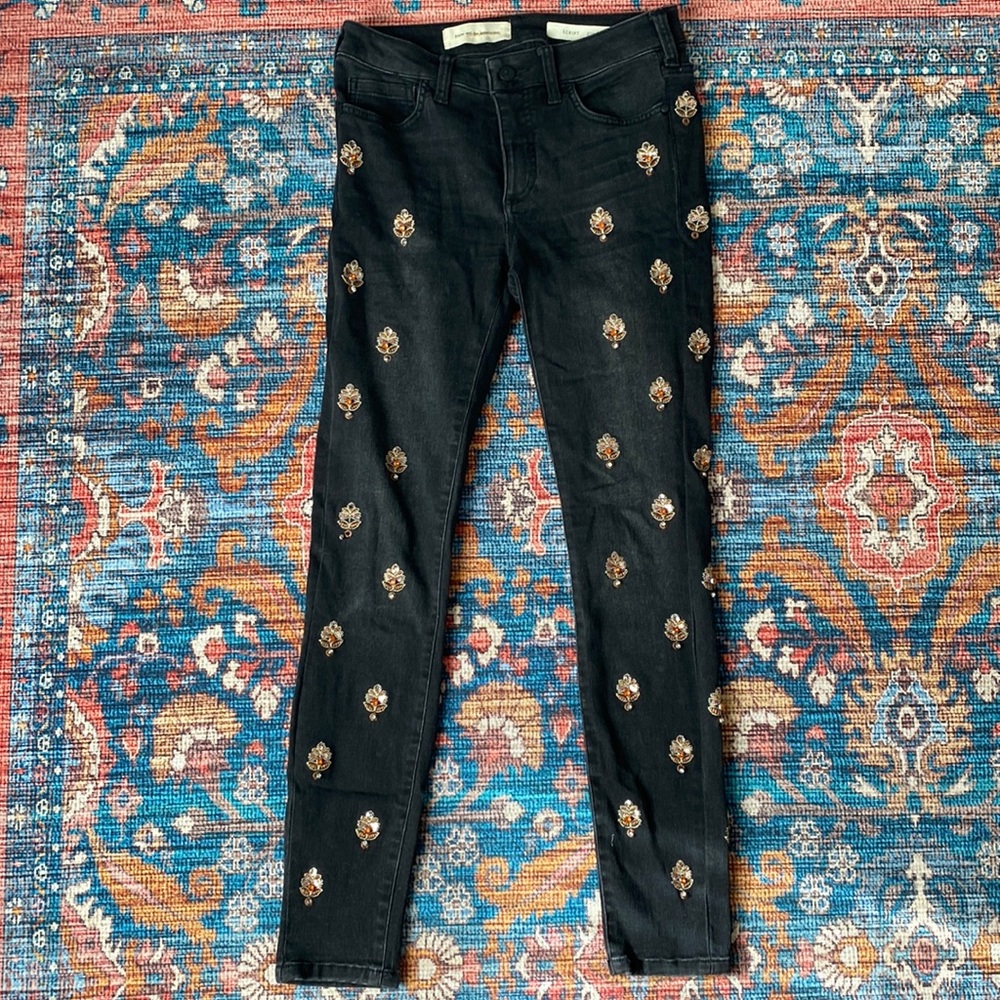Pilcro and the letter press jeans- size 26 black with detail.